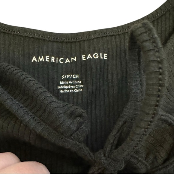 American Eagle Top- Size small - Picture 2 of 4